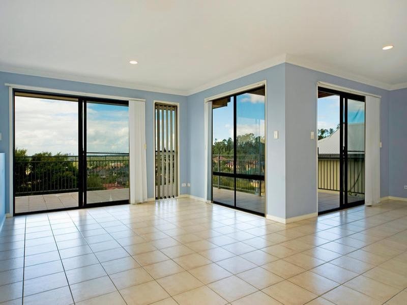 Pacific Pines QLD 4211