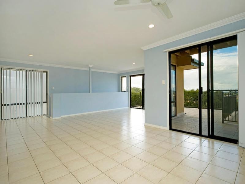 Pacific Pines QLD 4211