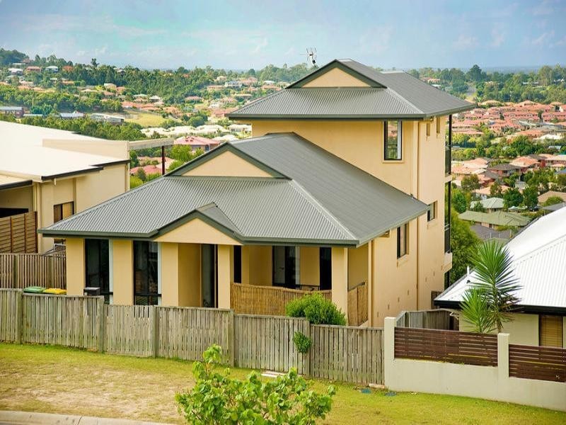 Pacific Pines QLD 4211