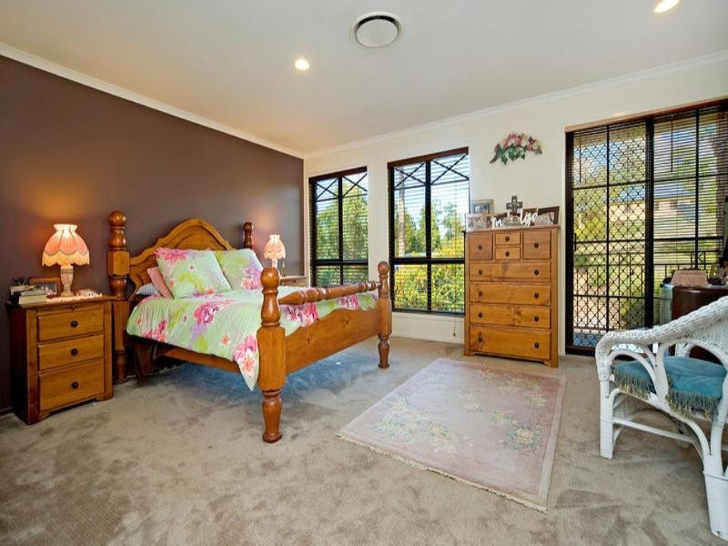 2 Nyrang Drive, Pimpama QLD 4209