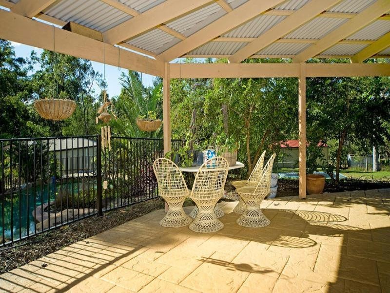 2 Nyrang Drive, Pimpama QLD 4209