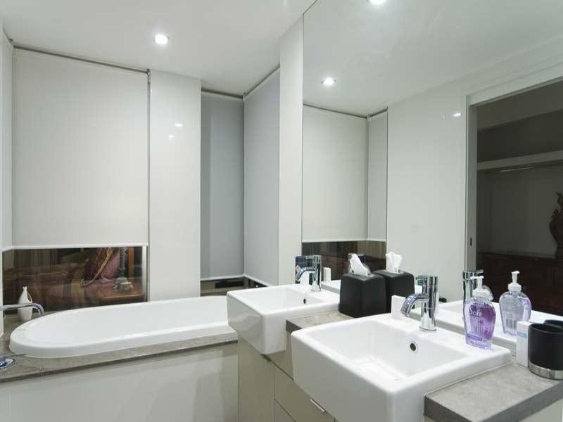 Hope Island QLD 4212