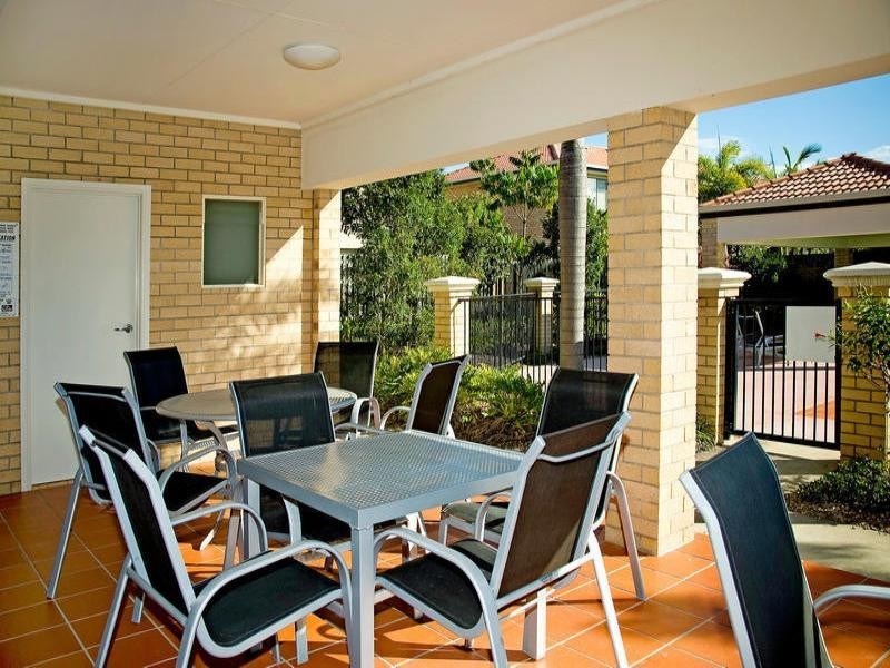 14/2 Bos Drive, Coomera QLD 4209