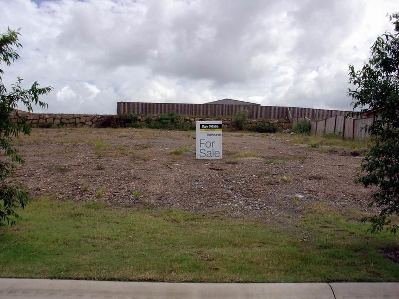 Pacific Pines QLD 4211