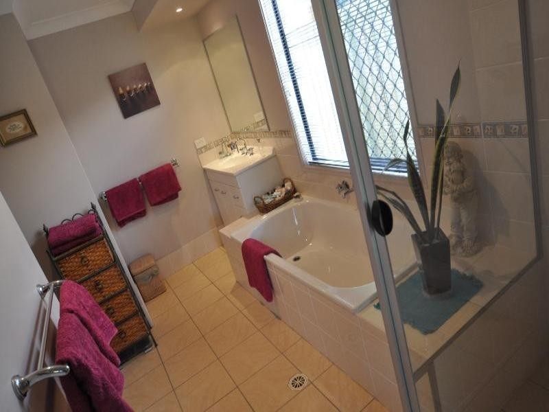 3 Leander Circuit, Oxenford QLD 4210