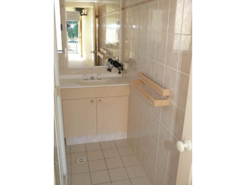 5/1 Pinnaroo Street, Hope Island QLD 4212