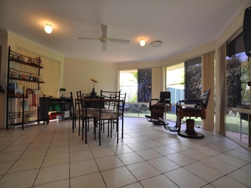 28 Roseapple Circuit, Oxenford QLD 4210