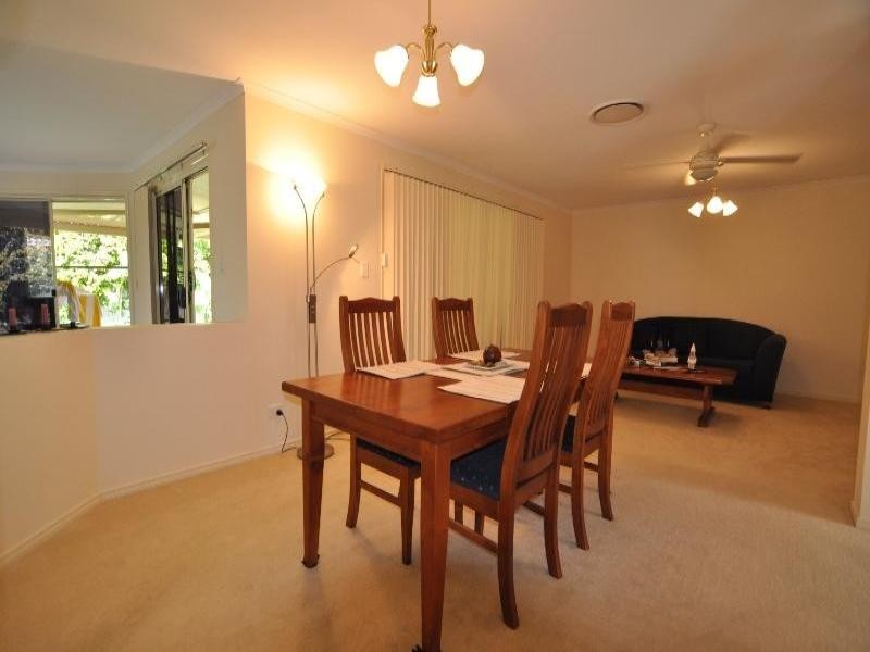 28 Roseapple Circuit, Oxenford QLD 4210