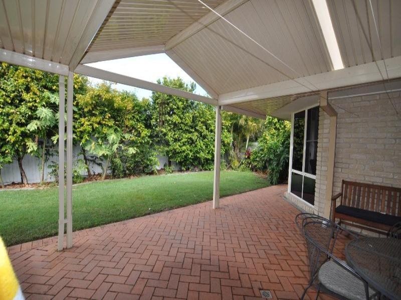 28 Roseapple Circuit, Oxenford QLD 4210