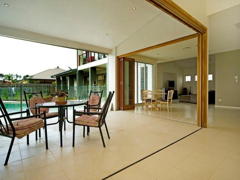 26 Ragamuffin Drive West, Coomera QLD 4209