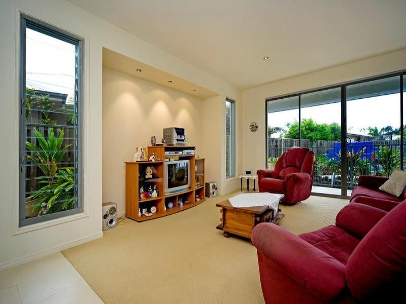 26 Ragamuffin Drive West, Coomera QLD 4209