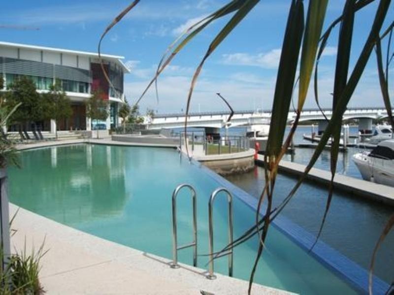 1 Ephraim Island Rd, Ephraim Island, Paradise Point QLD 4216