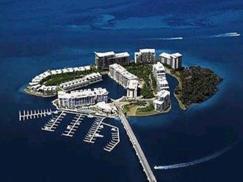 1 Ephraim Island Rd, Ephraim Island, Paradise Point QLD 4216