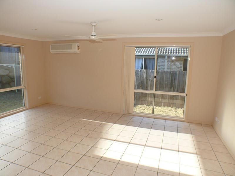 16 Pearse Street, Collingwood Park QLD 4301