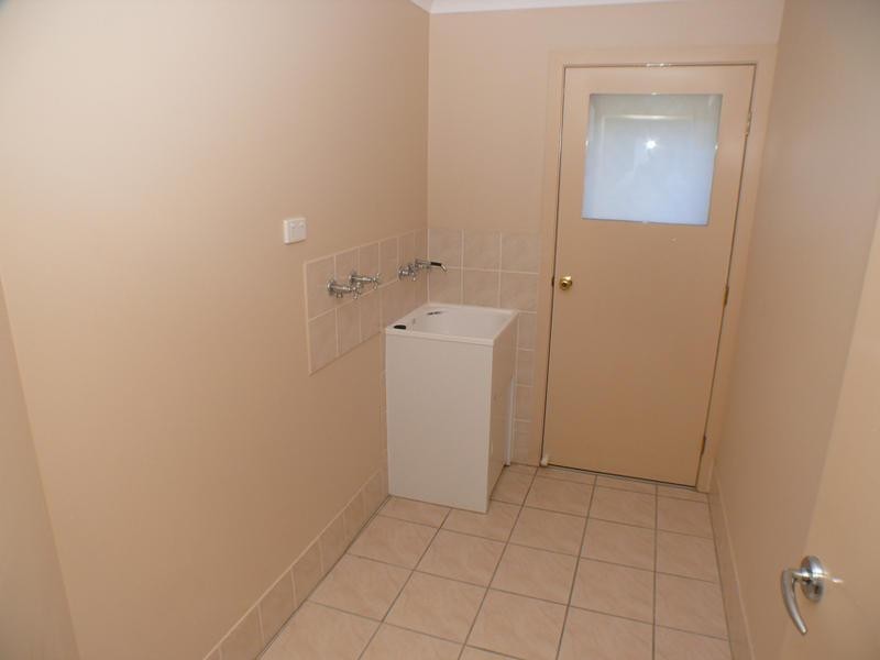 16 Pearse Street, Collingwood Park QLD 4301