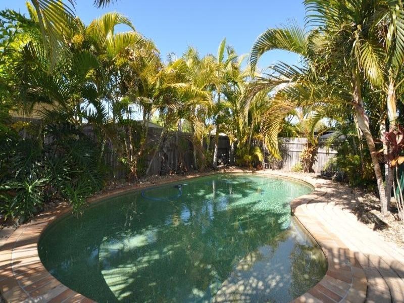 116 Monterey Keys Drive, Helensvale QLD 4212