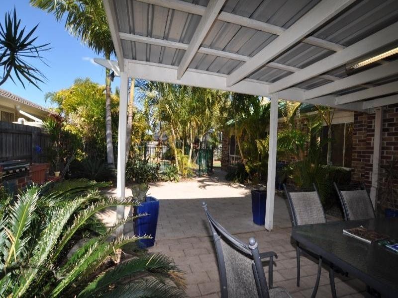116 Monterey Keys Drive, Helensvale QLD 4212