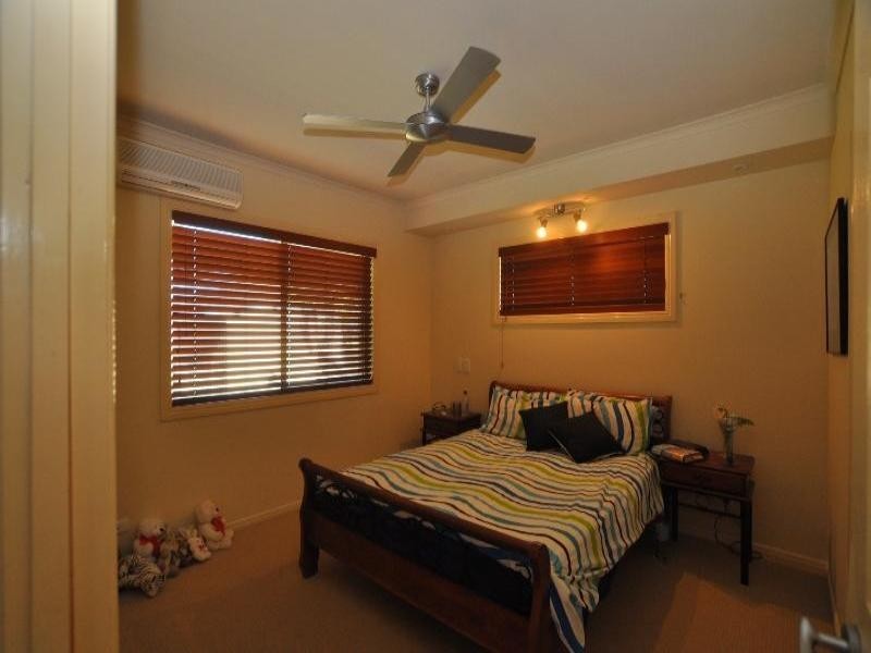 116 Monterey Keys Drive, Helensvale QLD 4212