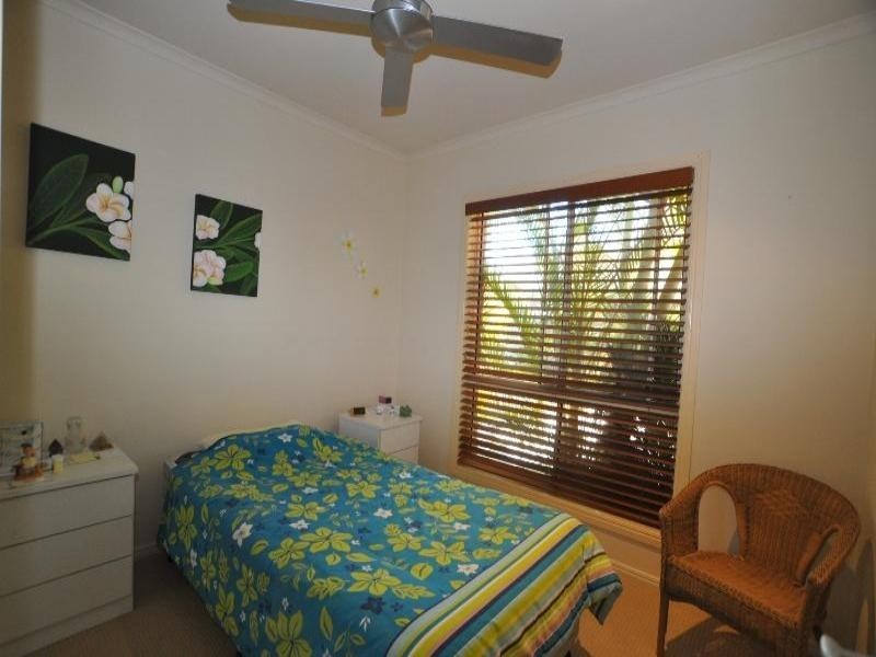 116 Monterey Keys Drive, Helensvale QLD 4212