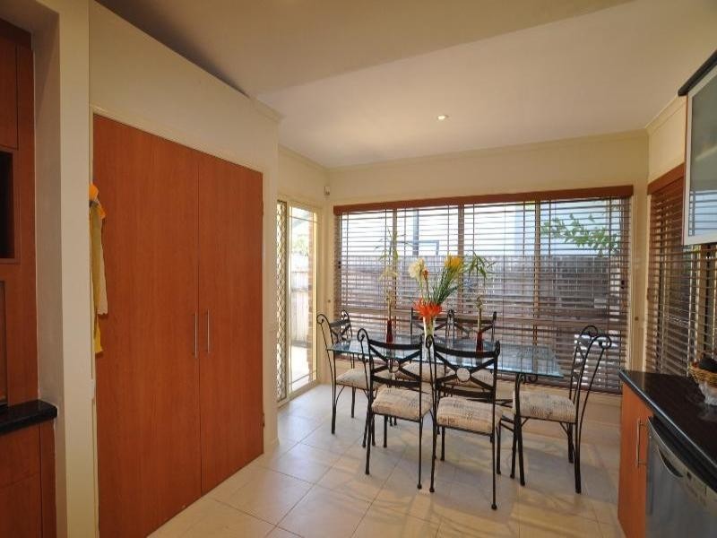 116 Monterey Keys Drive, Helensvale QLD 4212