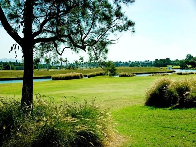 9139 Peter Senior Drive, Hope Island QLD 4212