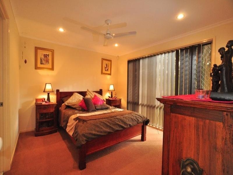 7 Rosswood Court, Helensvale QLD 4212