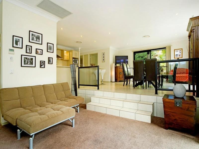 11 Mcnamara Court, Oxenford QLD 4210