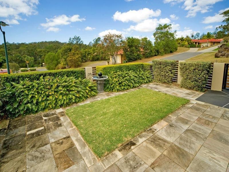 11 Mcnamara Court, Oxenford QLD 4210