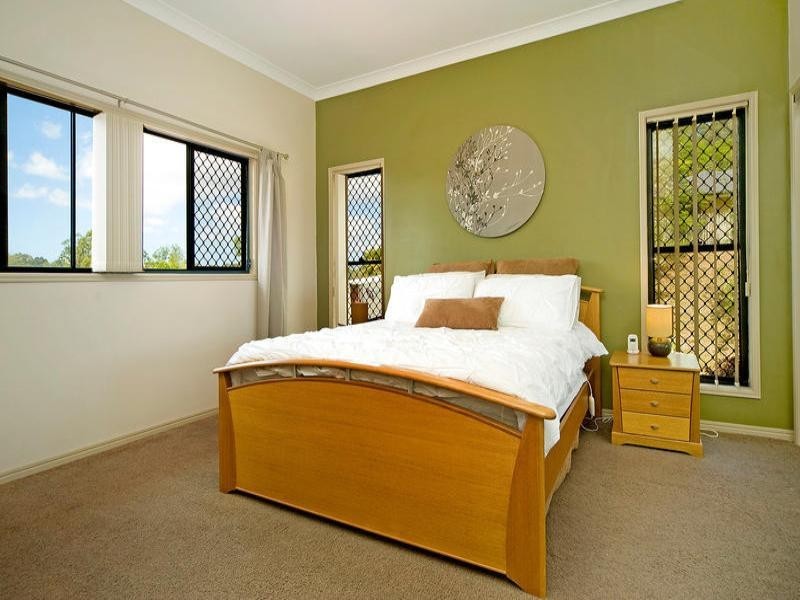 11 Mcnamara Court, Oxenford QLD 4210