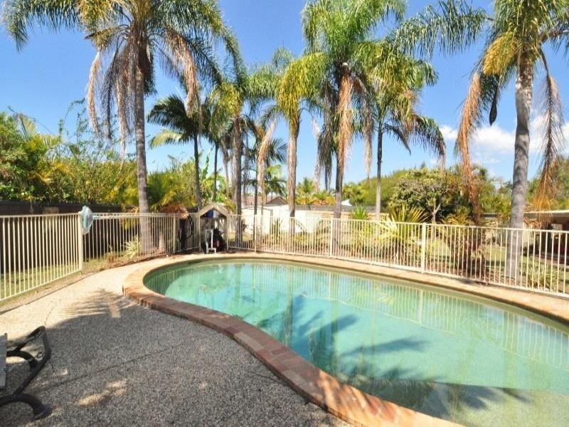 26 Lakewood Court, Helensvale QLD 4212