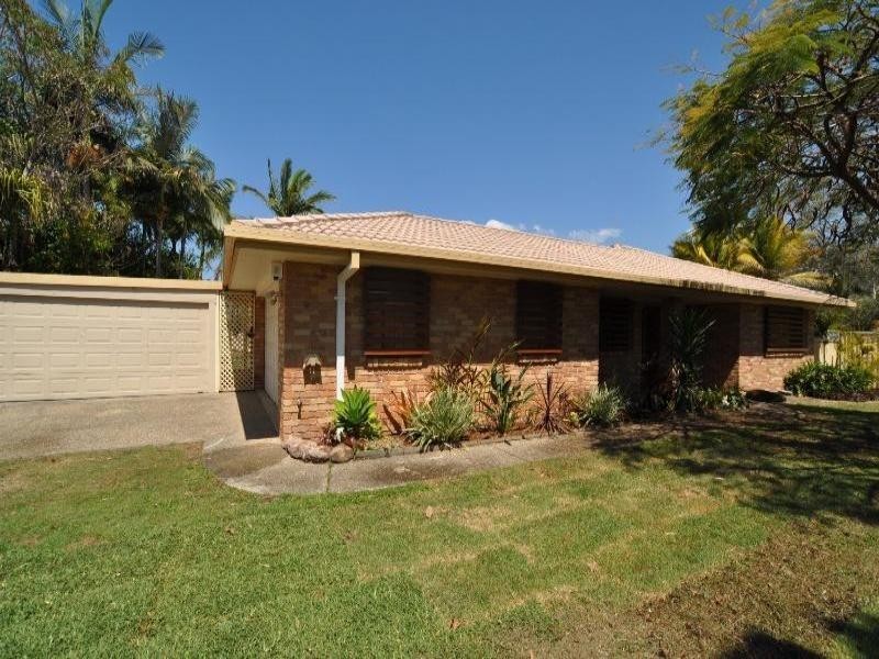 26 Lakewood Court, Helensvale QLD 4212