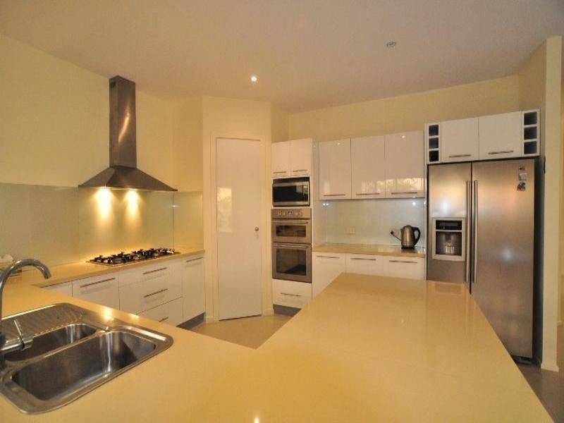 22 Leander Circuit, Oxenford QLD 4210