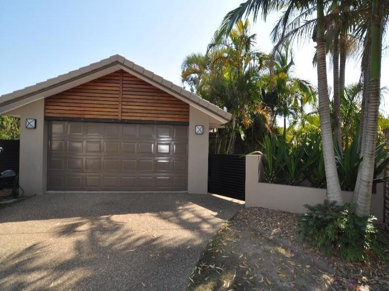 2 Arlene Park Terrace, Helensvale QLD 4212