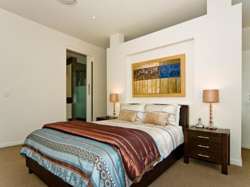 Hope Island QLD 4212