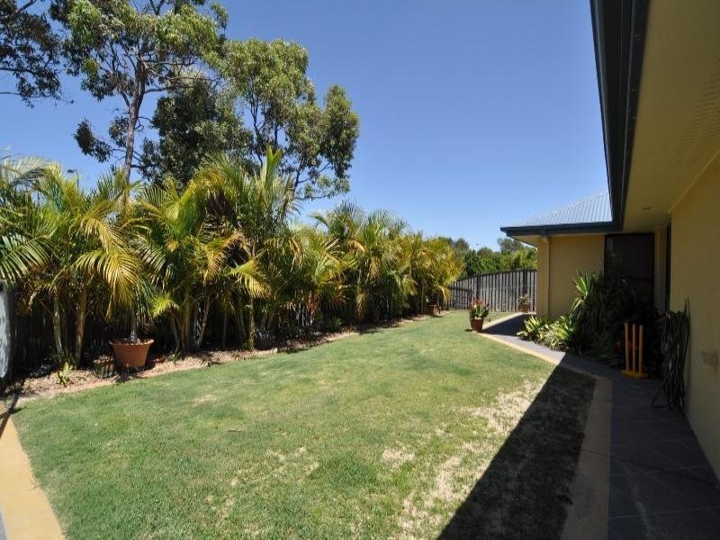 13 Rainbow Circuit, Coomera QLD 4209