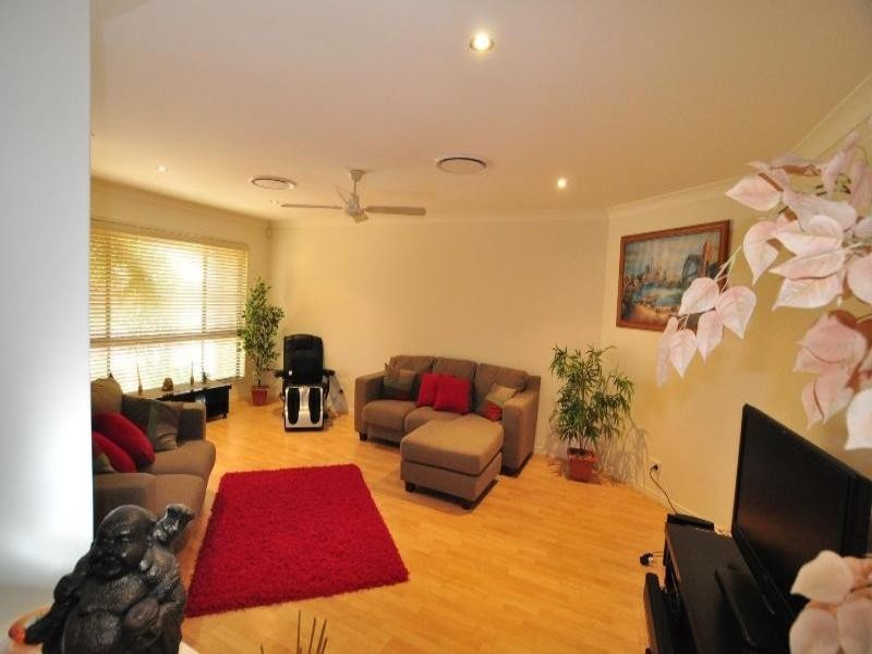 13 Rainbow Circuit, Coomera QLD 4209