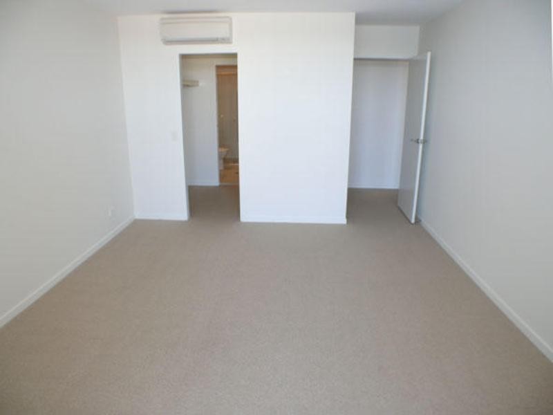 2315 Azzura Greens, Activa Drive, Hope Island QLD 4212