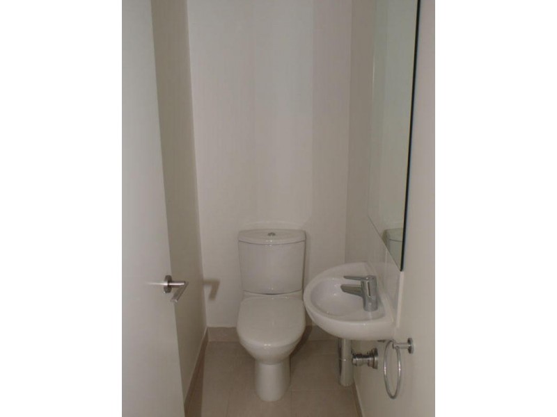 2315 Azzura Greens, Activa Drive, Hope Island QLD 4212