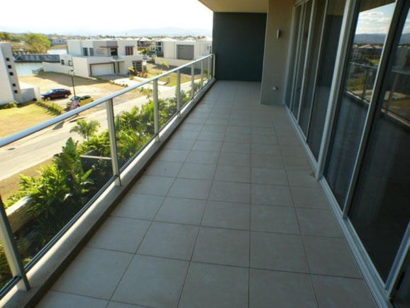 2315 Azzura Greens, Activa Drive, Hope Island QLD 4212