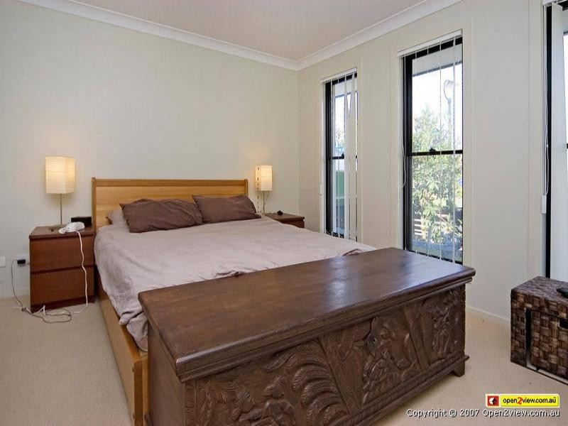 1 Moorhen Street, Coomera QLD 4209