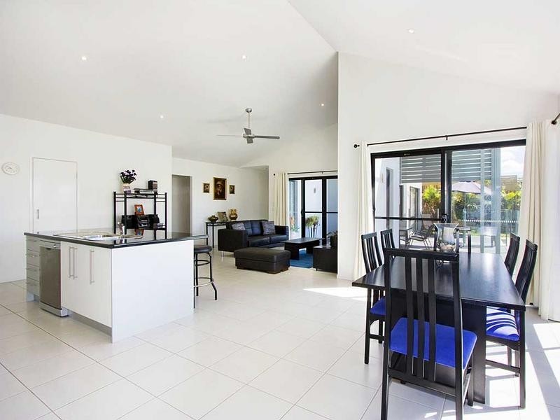 15 Abercrombie Court, Upper Coomera QLD 4209