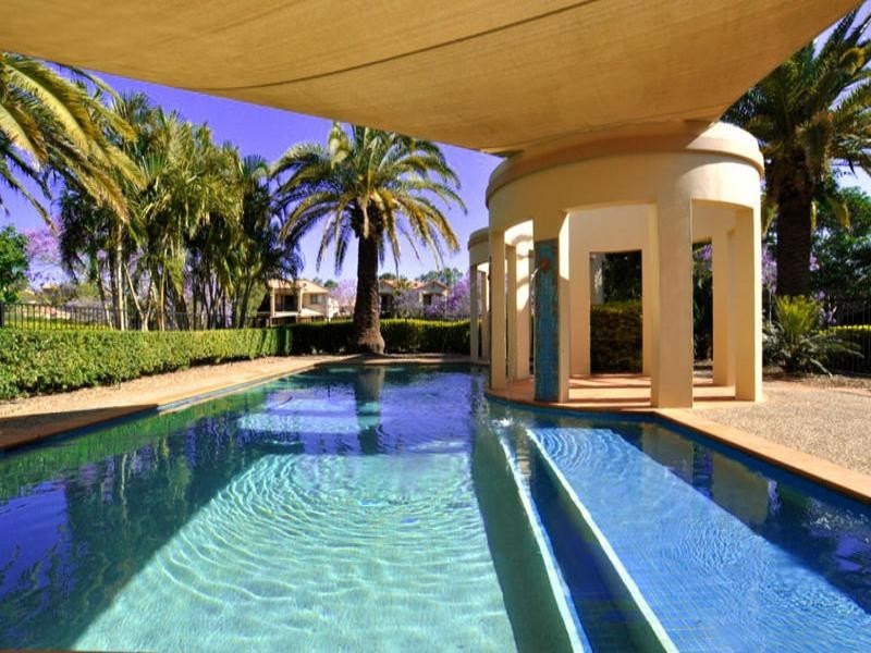 19/23 Santa Barbara Road, Hope Island QLD 4212