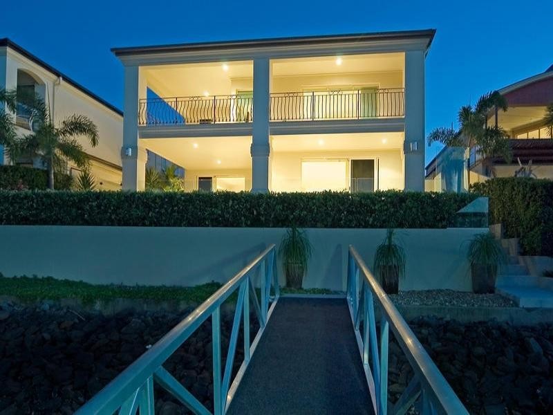 8063 Riverside Drive, Sanctuary Cove QLD 4212