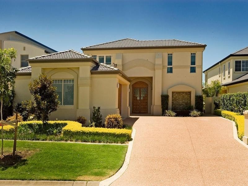 8063 Riverside Drive, Sanctuary Cove QLD 4212