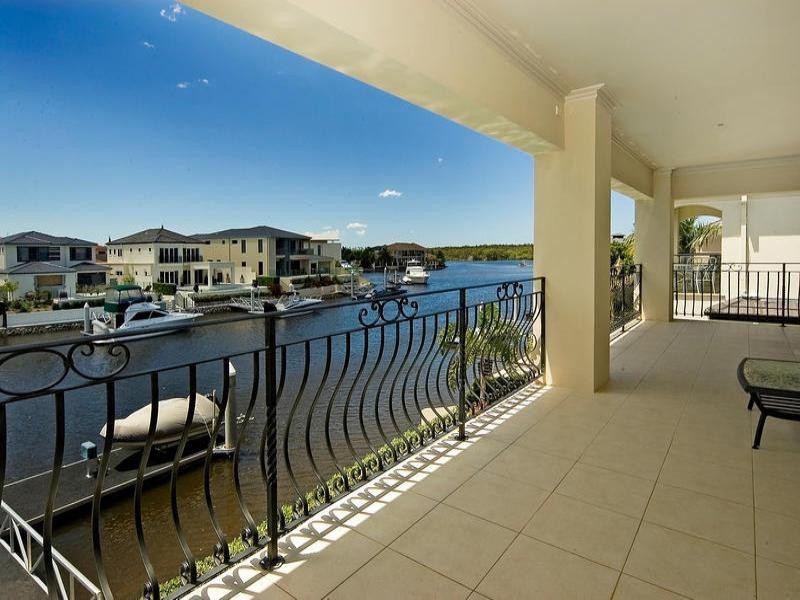 8063 Riverside Drive, Sanctuary Cove QLD 4212