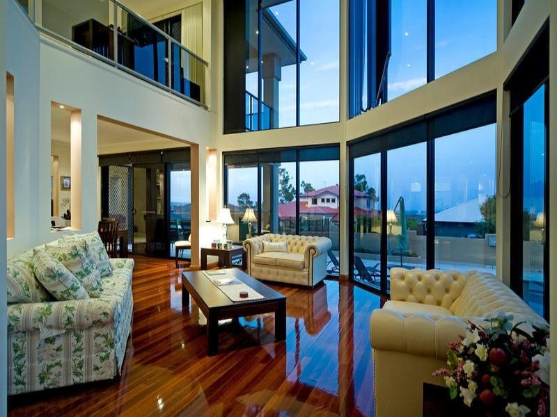 3 Zenith Crescent, Pacific Pines QLD 4211