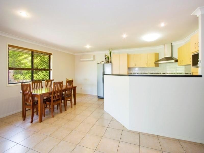 42 Ormeau Ridge Road, Ormeau Hills QLD 4208