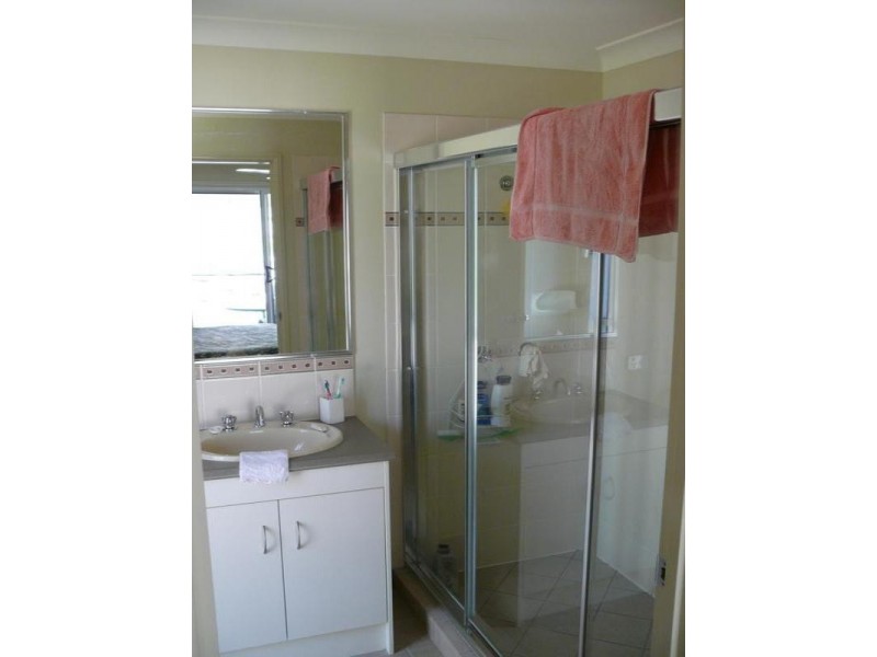 12 Freestone Drive, Upper Coomera QLD 4209