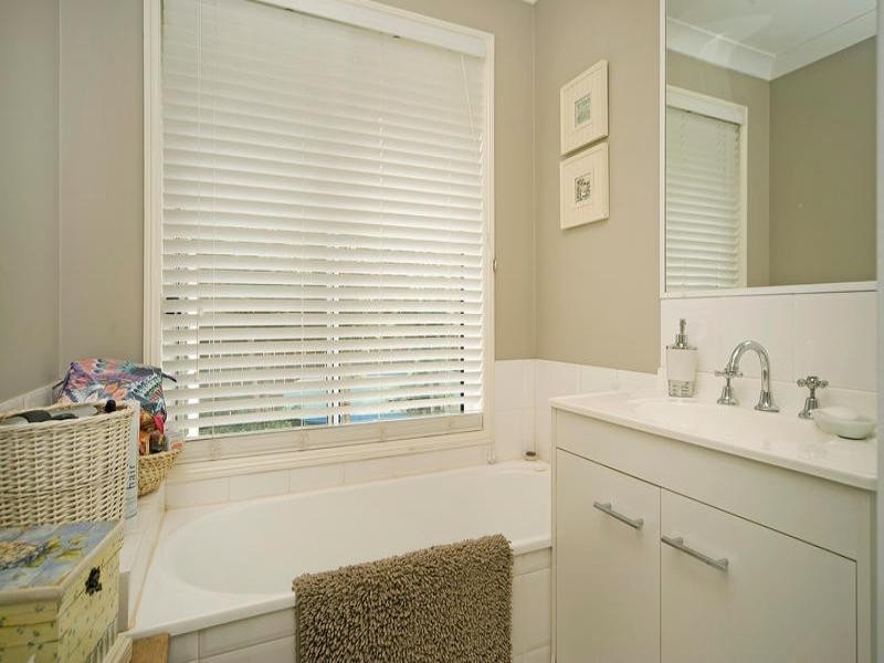 8 Acton Place, Upper Coomera QLD 4209