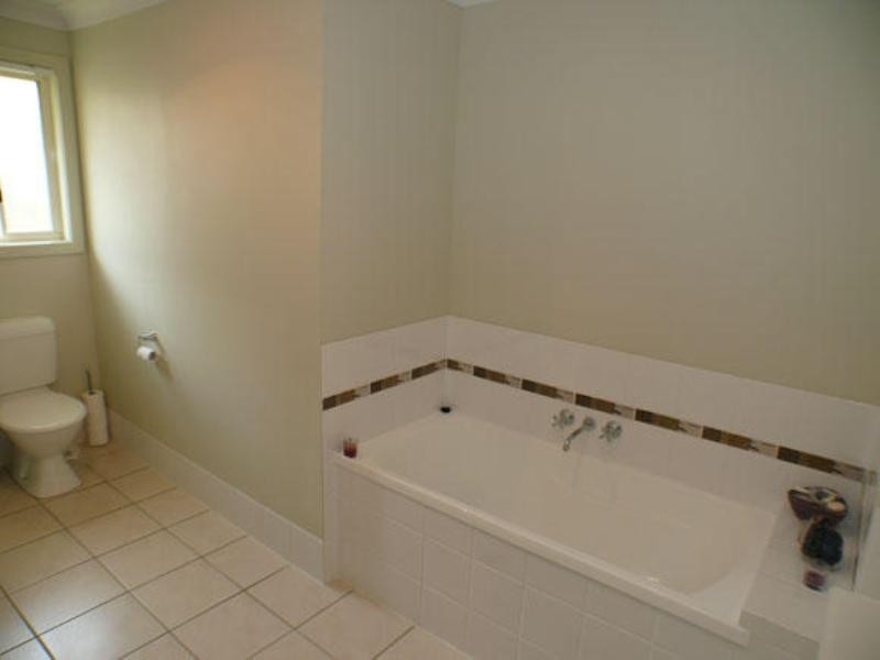 11 Trillers Avenue, Coomera QLD 4209